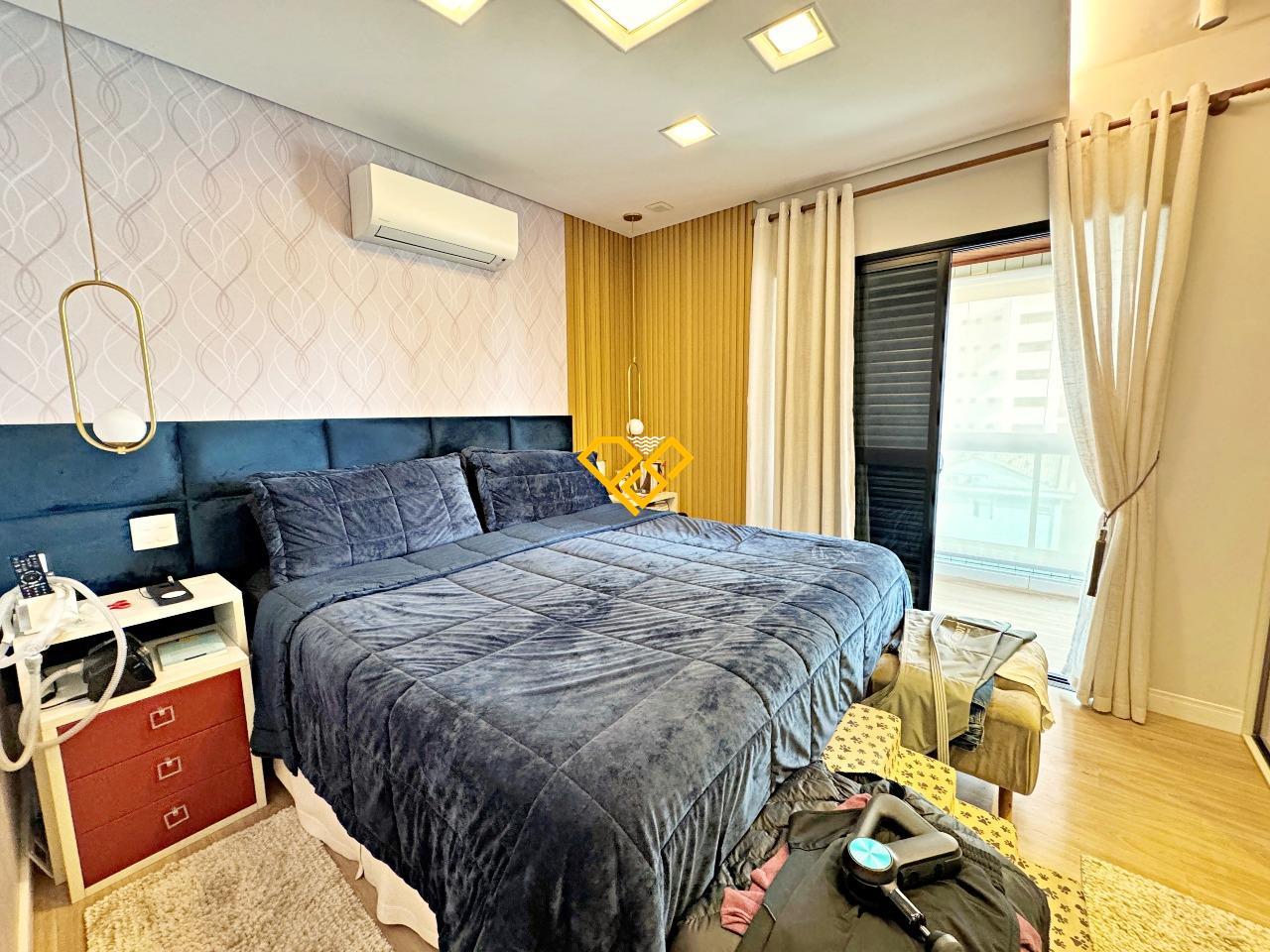 Apartamento à venda no Ponta da Praia: Suíte 1