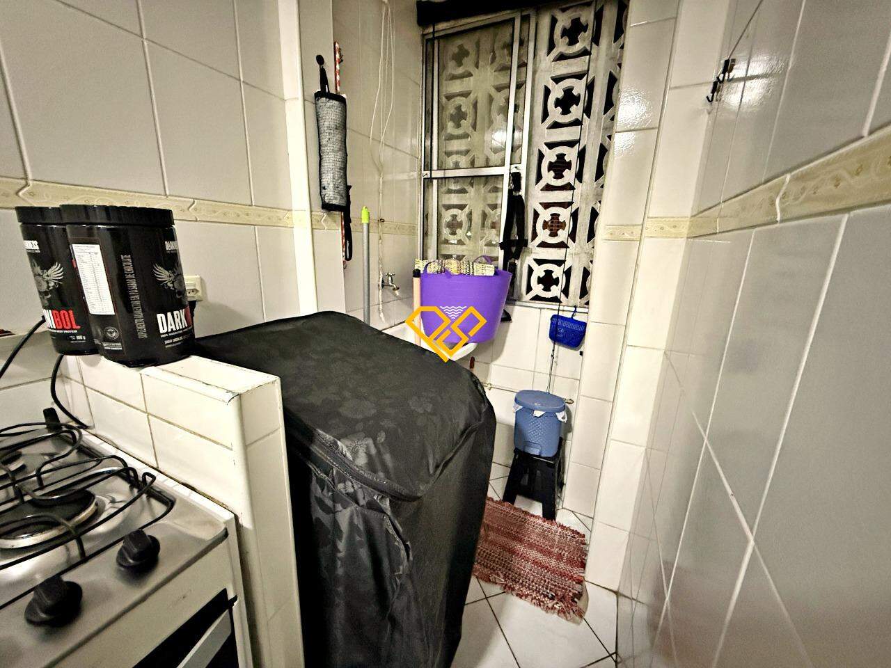Apartamento à venda no Ponta da Praia: Área de serviço