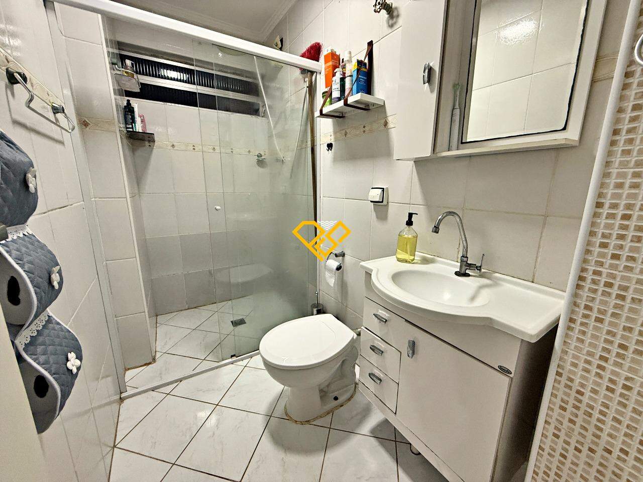 Apartamento à venda no Ponta da Praia: Wc social