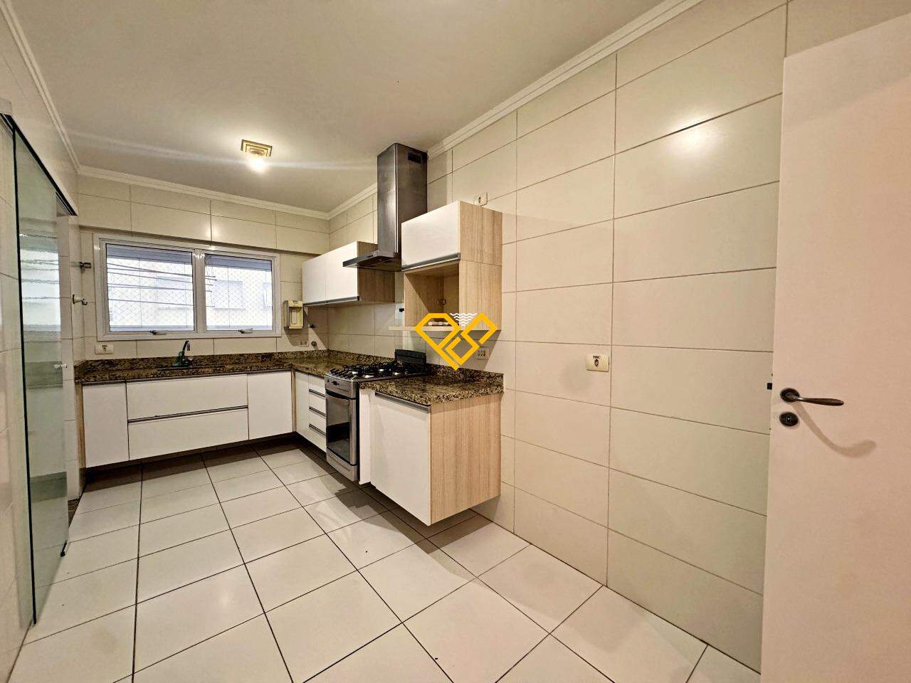 Apartamento à venda no Embaré: Cozinha