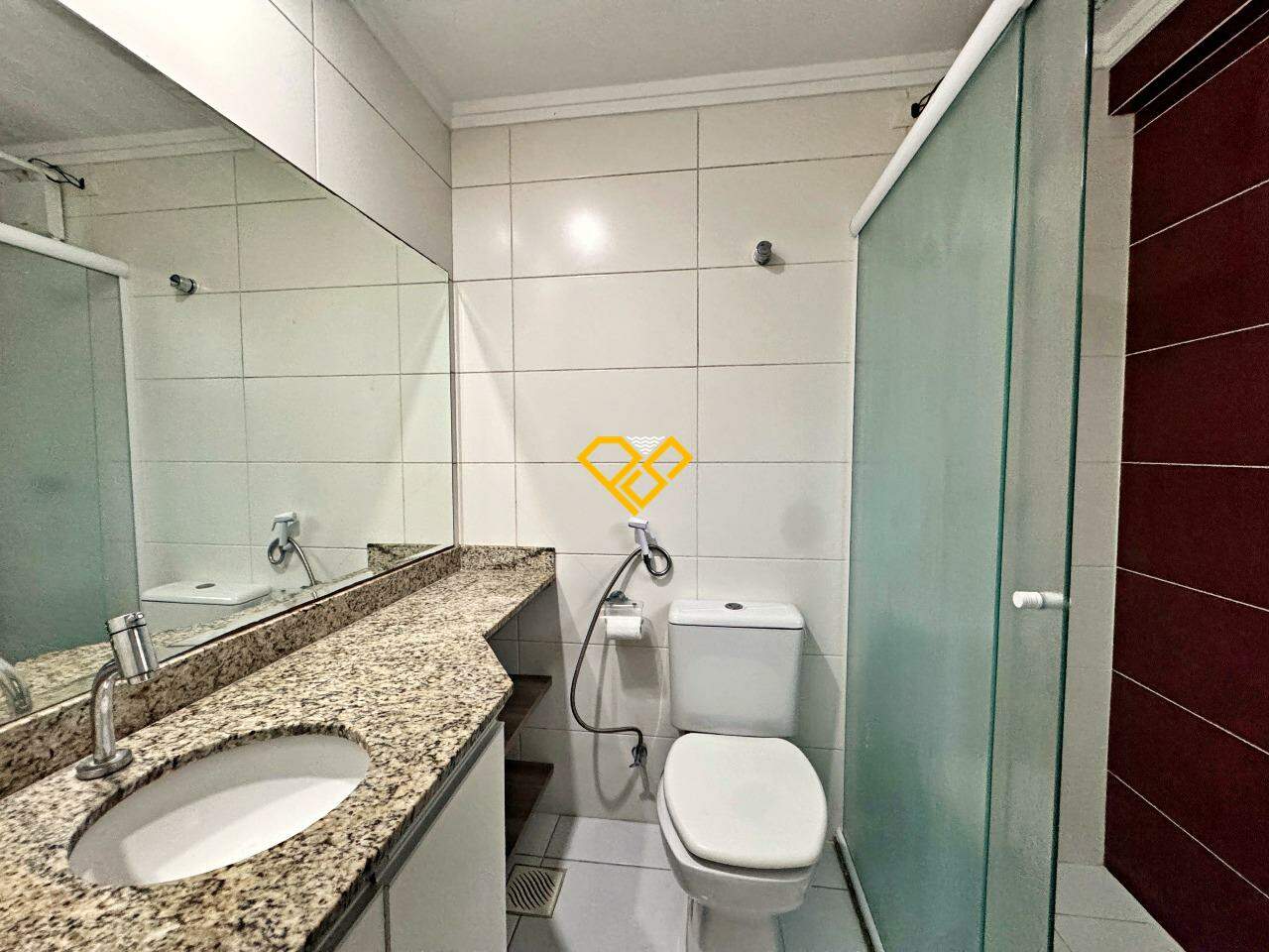 Apartamento à venda no Embaré: Banheiro - suíte 1
