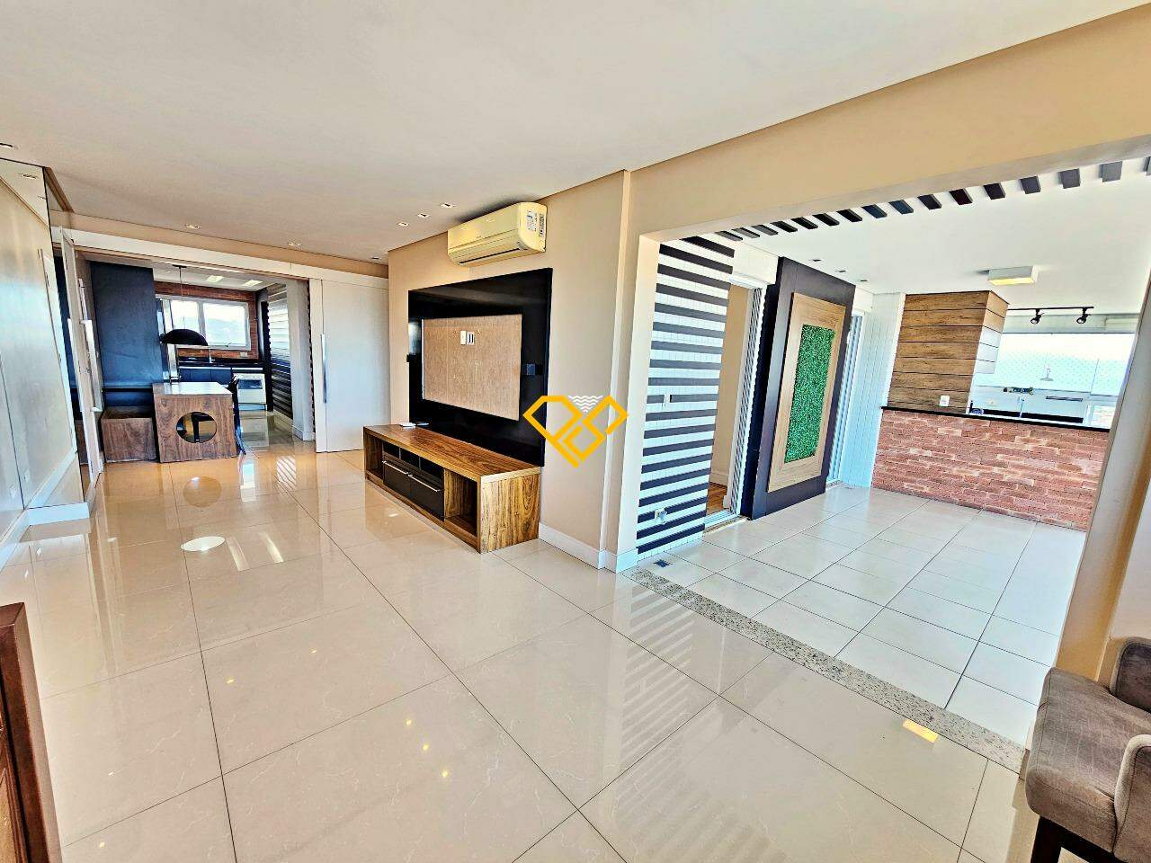 Apartamento à venda no Embaré: Sala