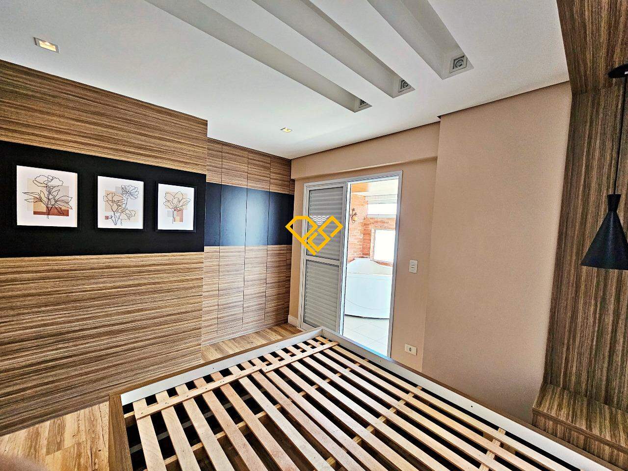 Apartamento à venda no Embaré: Dormitório 1 - suíte