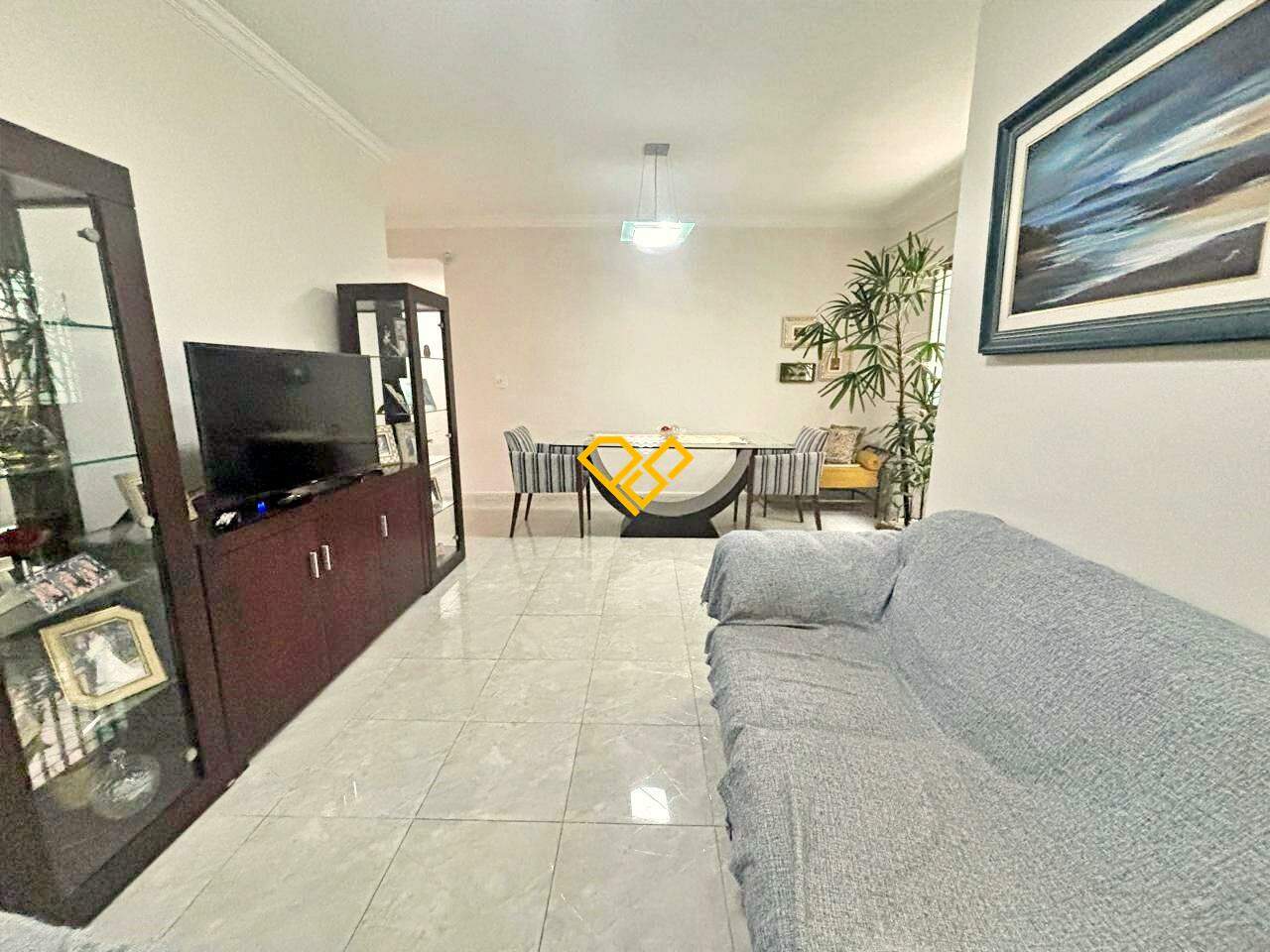 Sobreposta Baixa à venda no Embaré: Sala