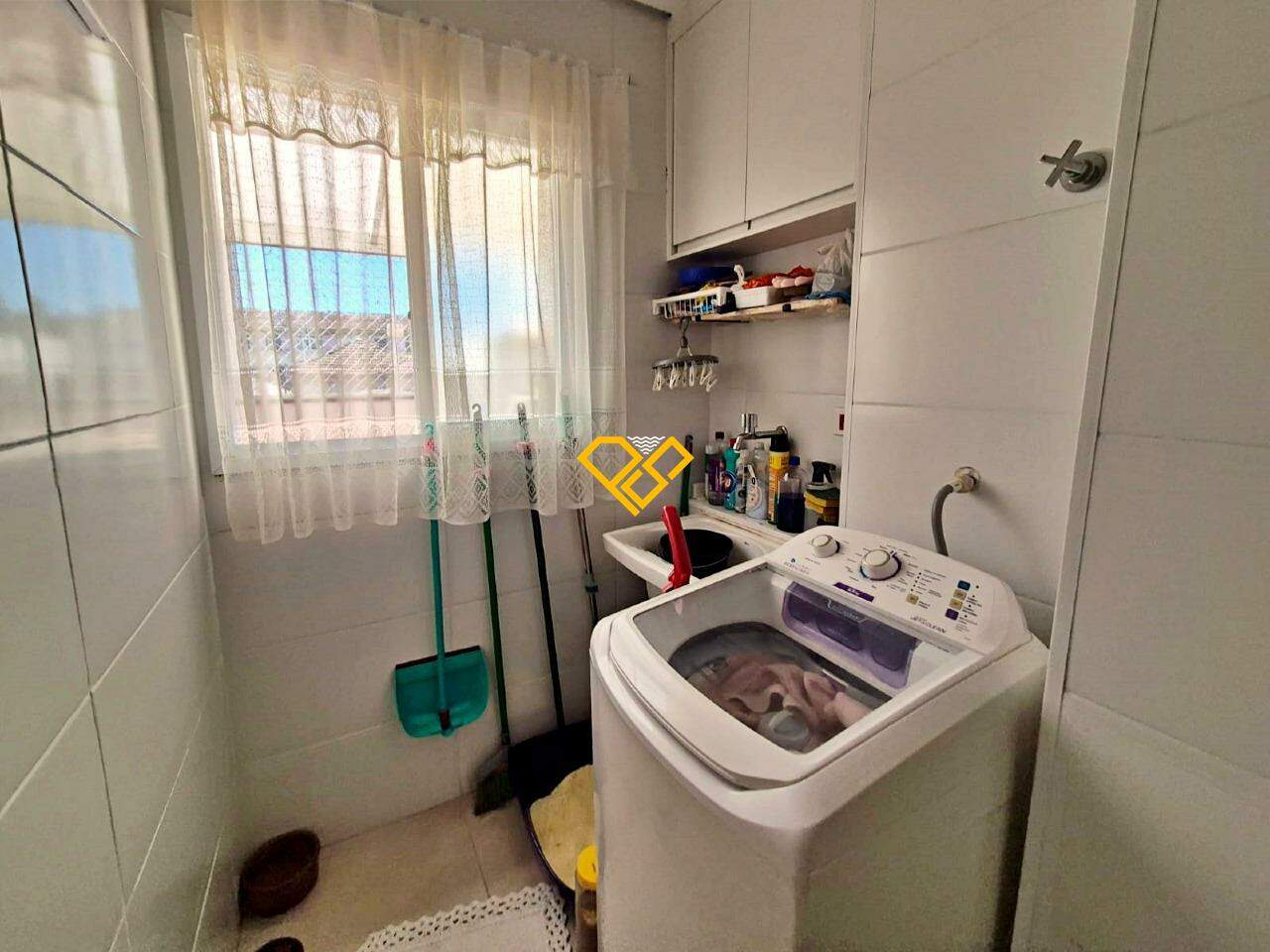 Garden à venda no Macuco: Área de serviço