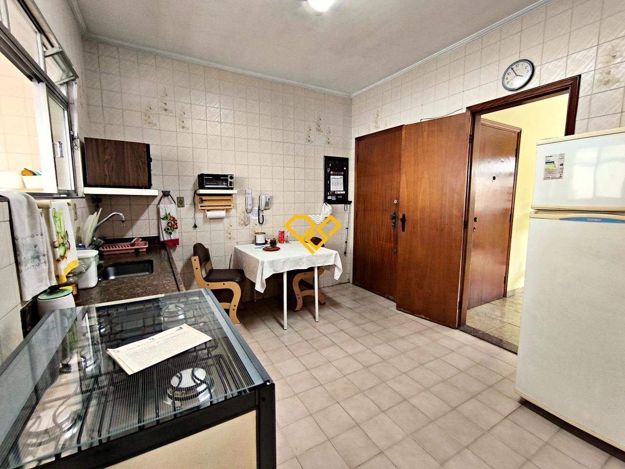 Apartamento à venda no Ponta da Praia: Cozinha