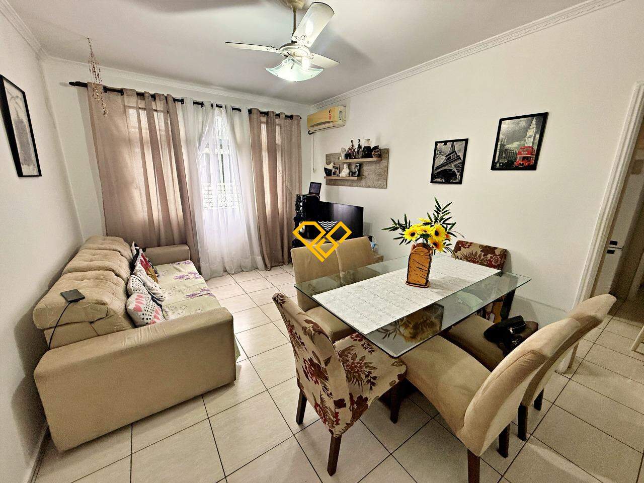 Apartamento à venda no Vila Mathias: Sala