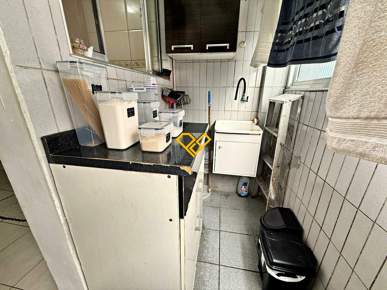 Apartamento à venda no Vila Mathias: Área de serviço