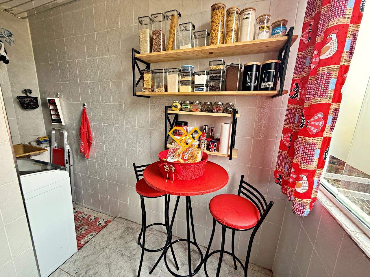 Apartamento à venda no Aparecida: Cozinha