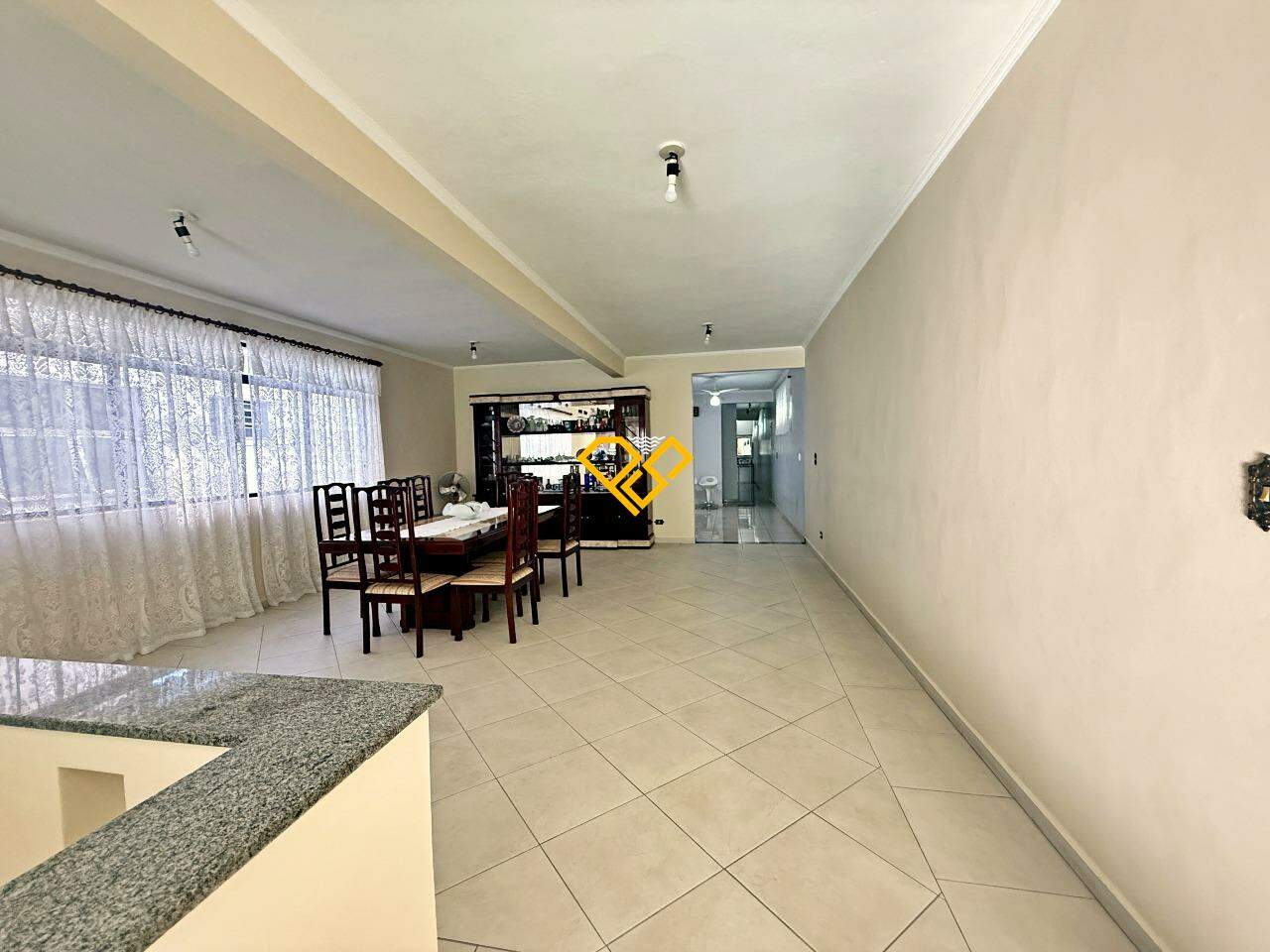Sobreposta Alta à venda no Marapé: Sala