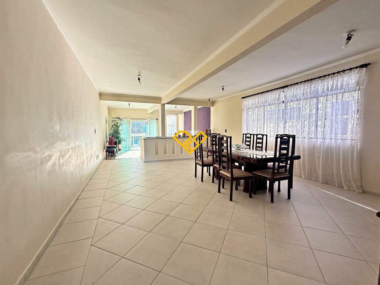 Sobreposta Alta à venda no Marapé: Sala