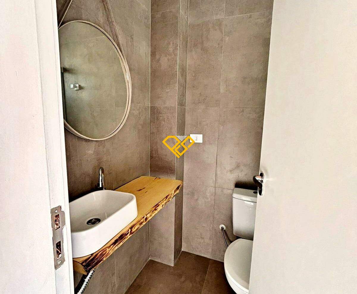 Apartamento à venda no Ponta da Praia: