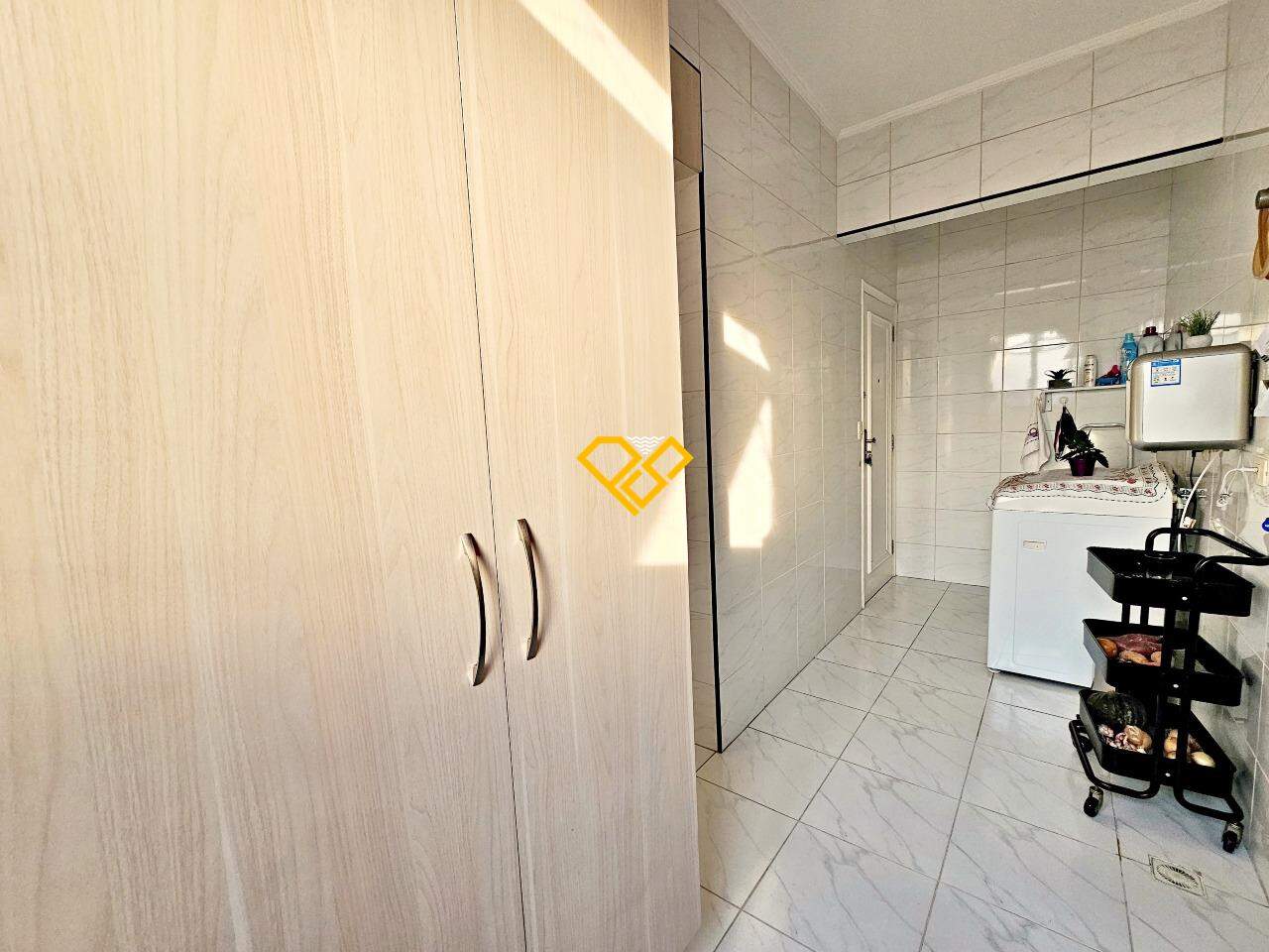 Apartamento à venda no Embaré: Área de serviço