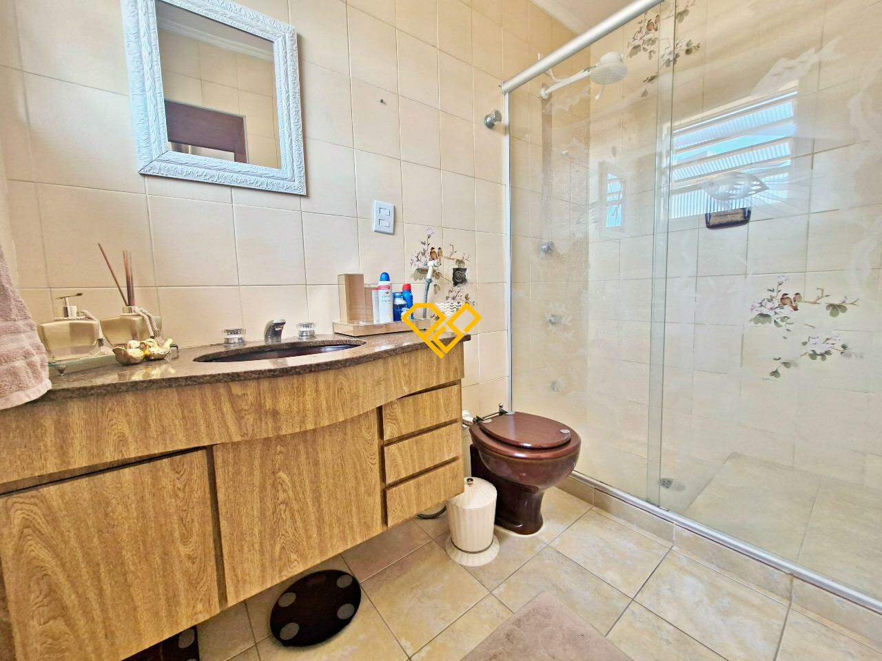 Cobertura à venda no Ponta da Praia: Wc suíte 2