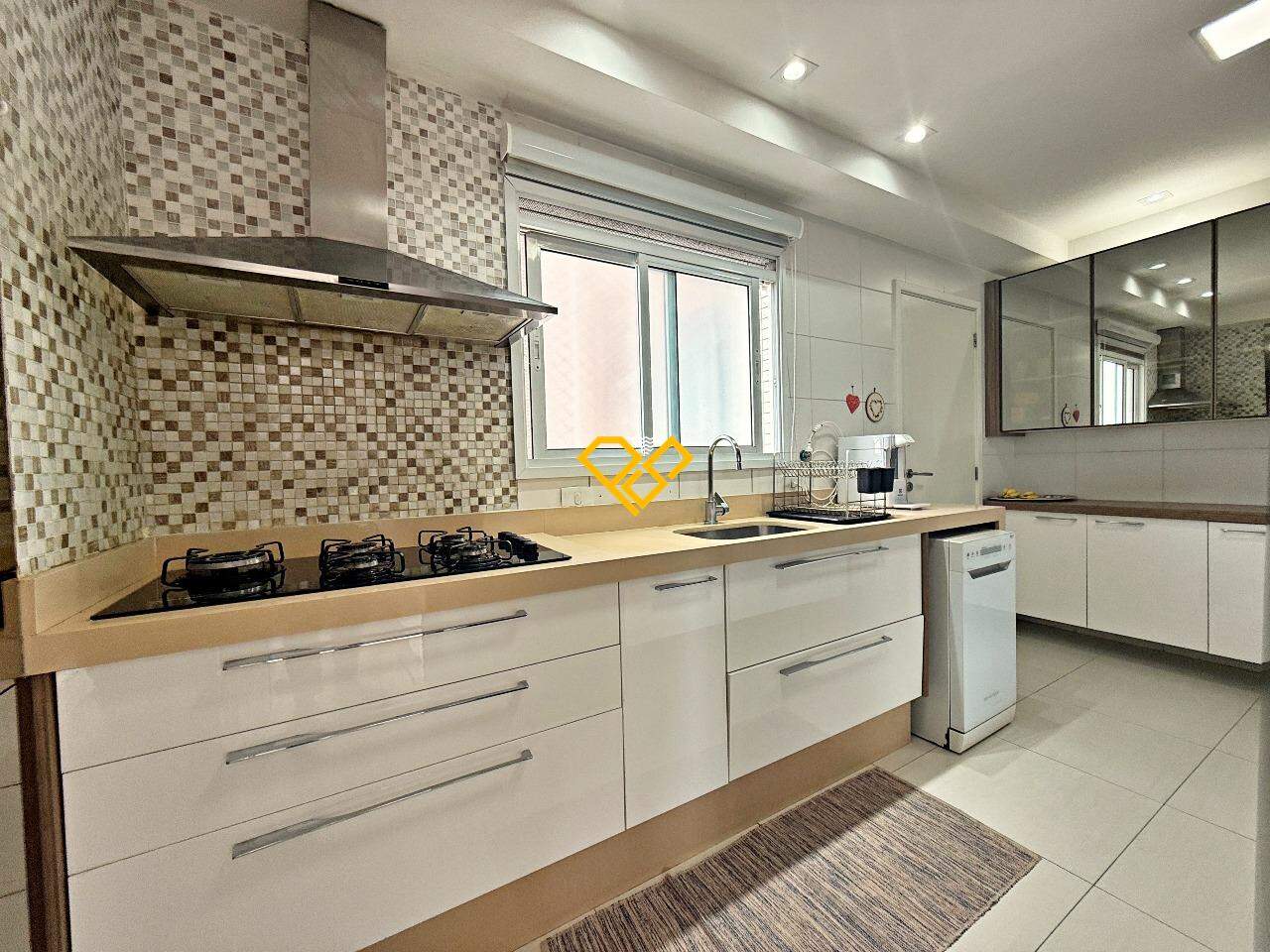 Apartamento à venda no Embaré: Cozinha