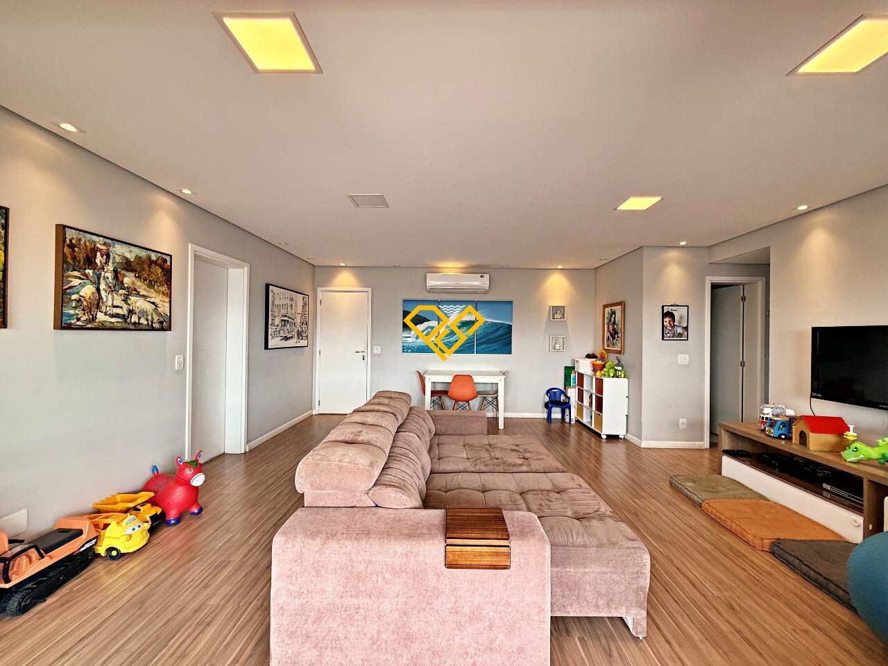 Apartamento à venda no Embaré: Sala