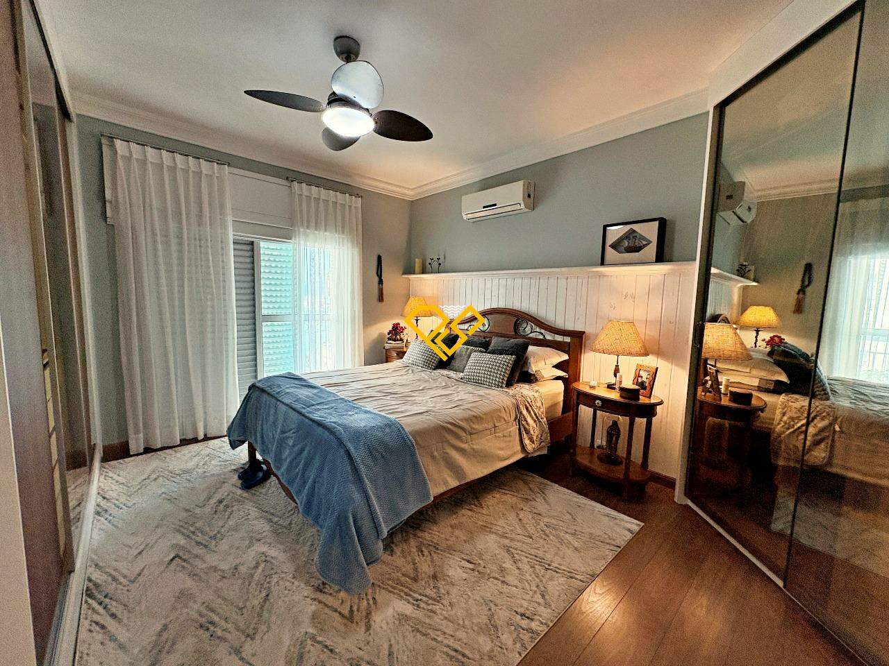 Apartamento à venda no Ponta da Praia: Suíte 1
