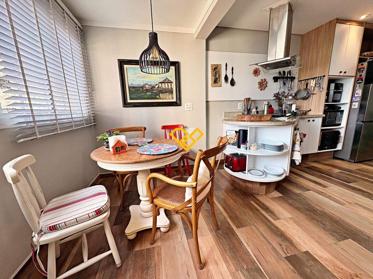 Apartamento à venda no Ponta da Praia: Copa