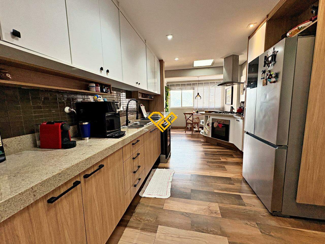 Apartamento à venda no Ponta da Praia: Cozinha