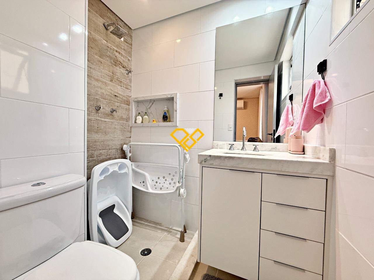 Garden à venda no Gonzaga: Wc suíte 2