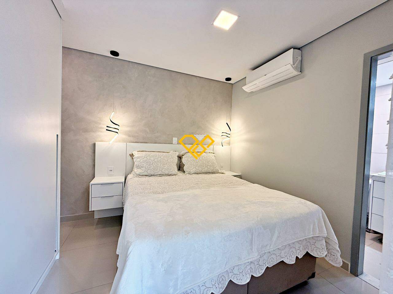 Garden à venda no Gonzaga: Suíte 1