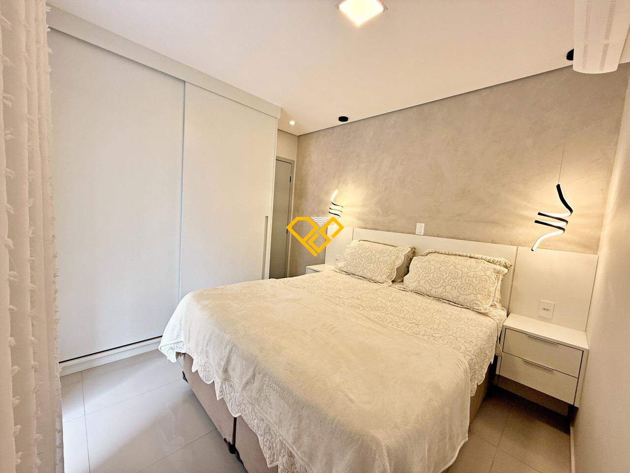 Garden à venda no Gonzaga: Suíte 1