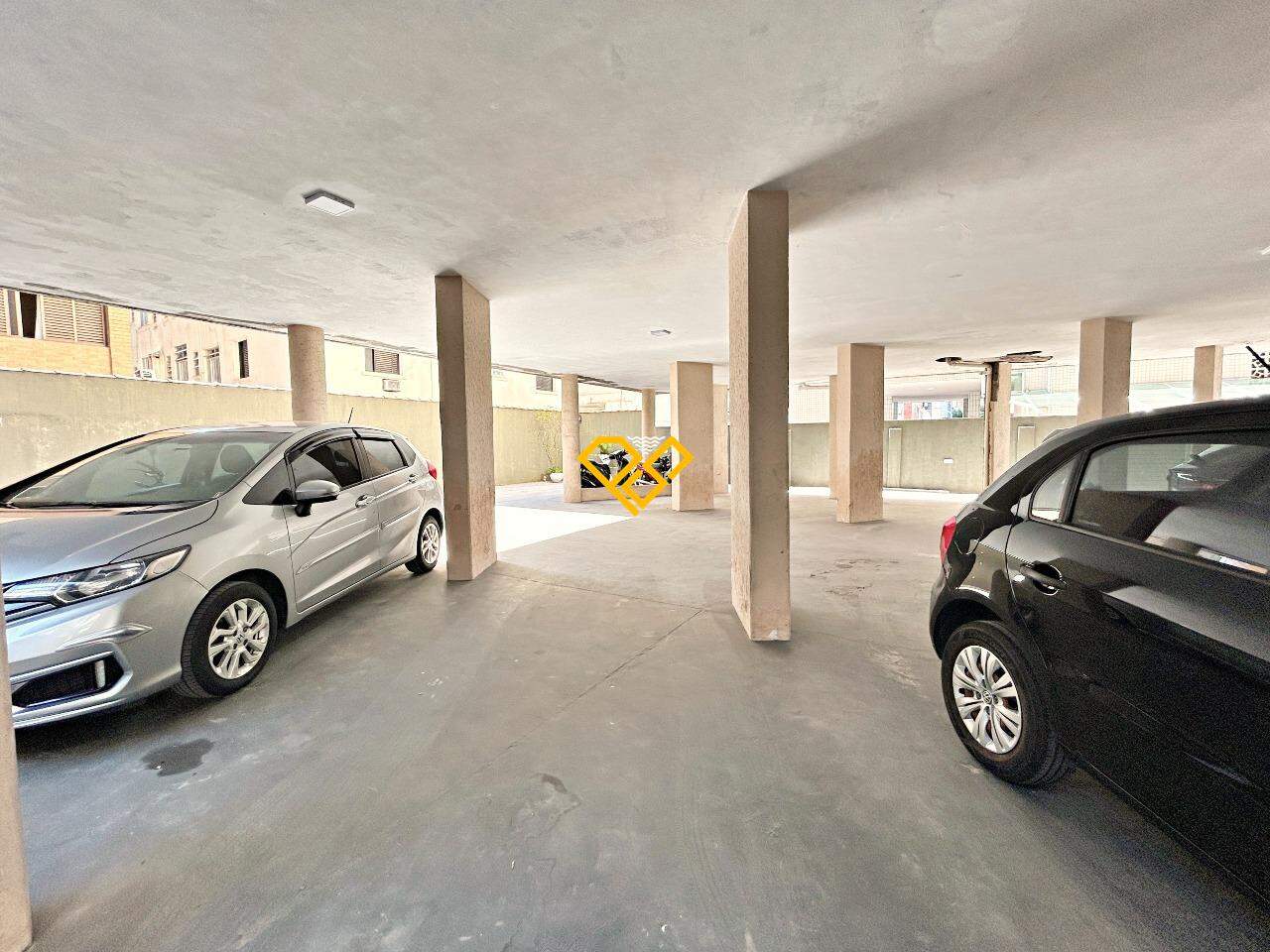 Apartamento à venda no Boqueirão: Garagem