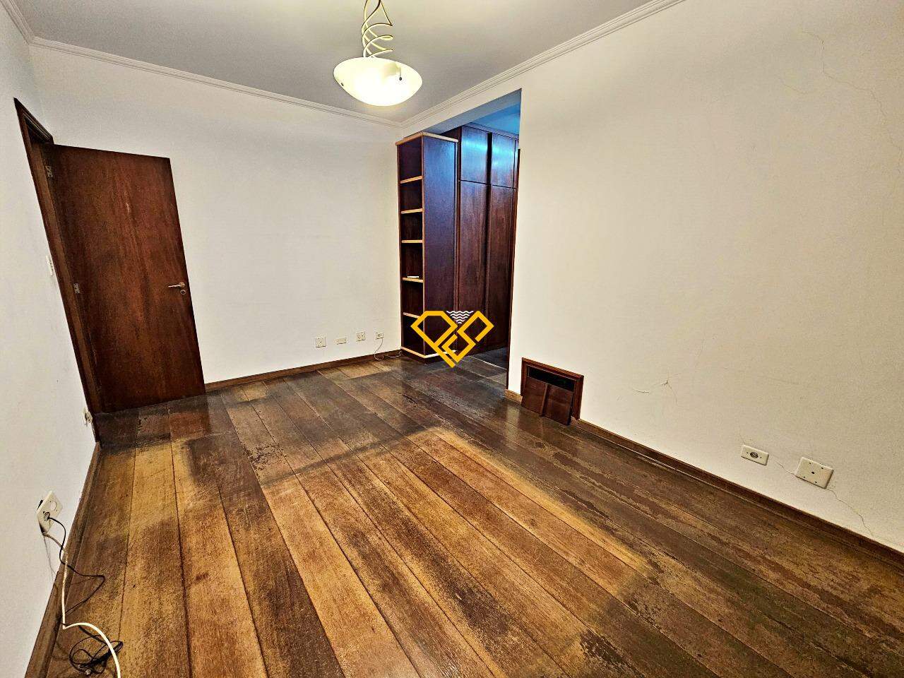 Apartamento à venda no Boqueirão: Dormitório 1 - suíte