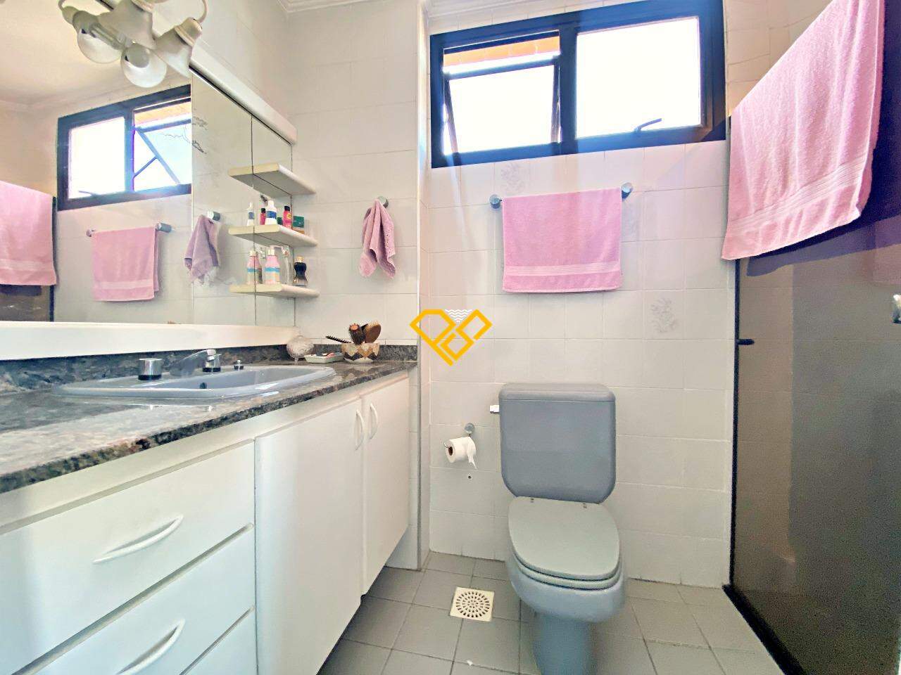 Apartamento à venda no Aparecida: Wc suíte