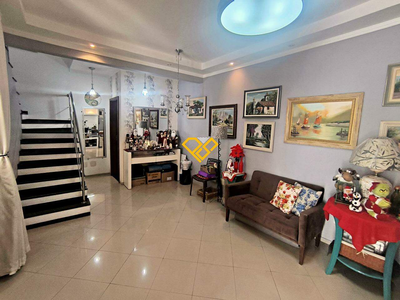 Casa à venda no Embaré: Sala