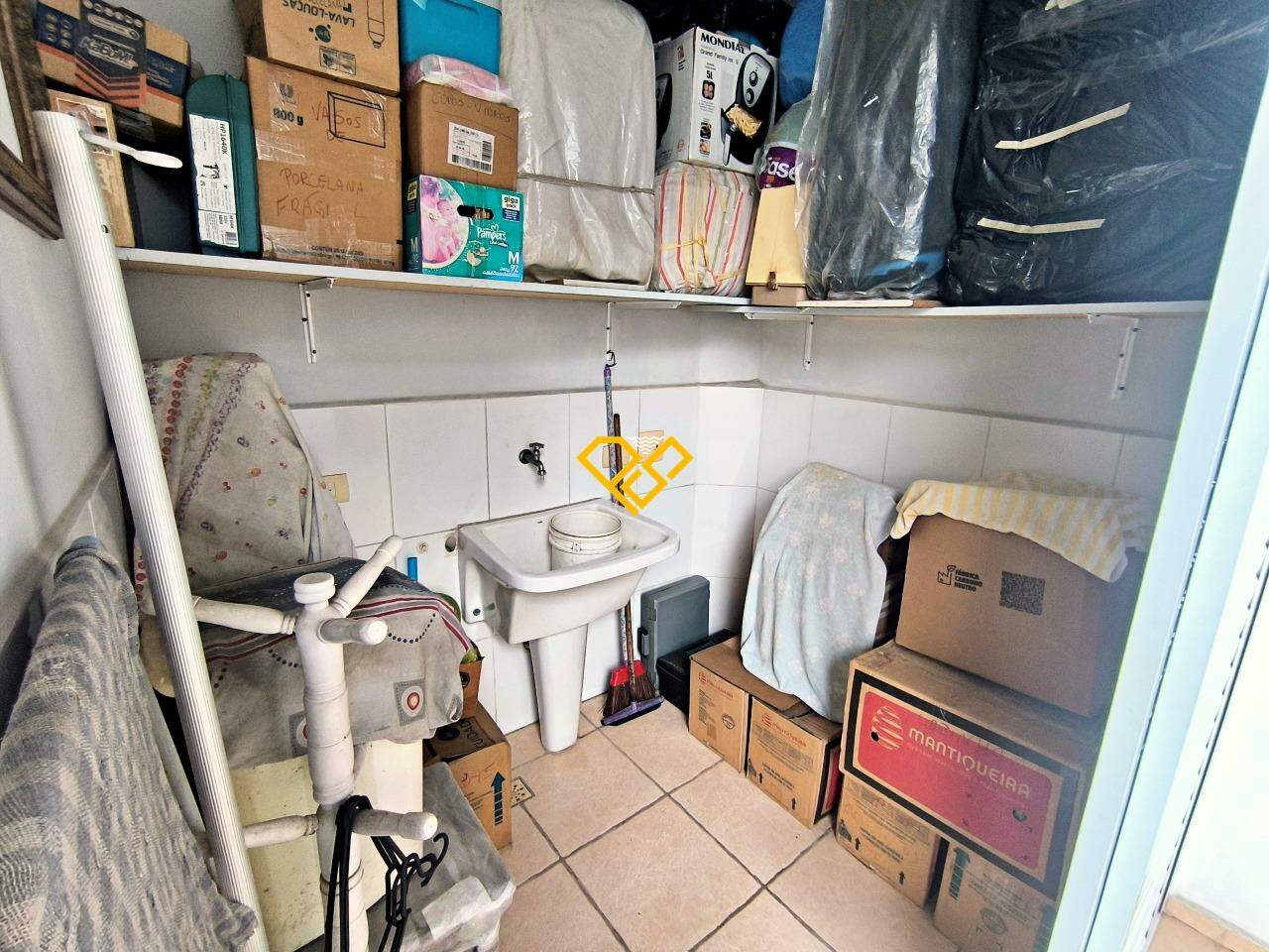 Casa à venda no Embaré: Área de Serviço - 3° Piso