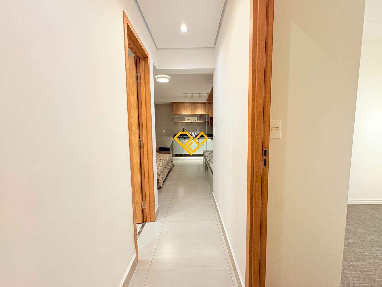 Apartamento para aluguel no Ponta da Praia: Área íntima