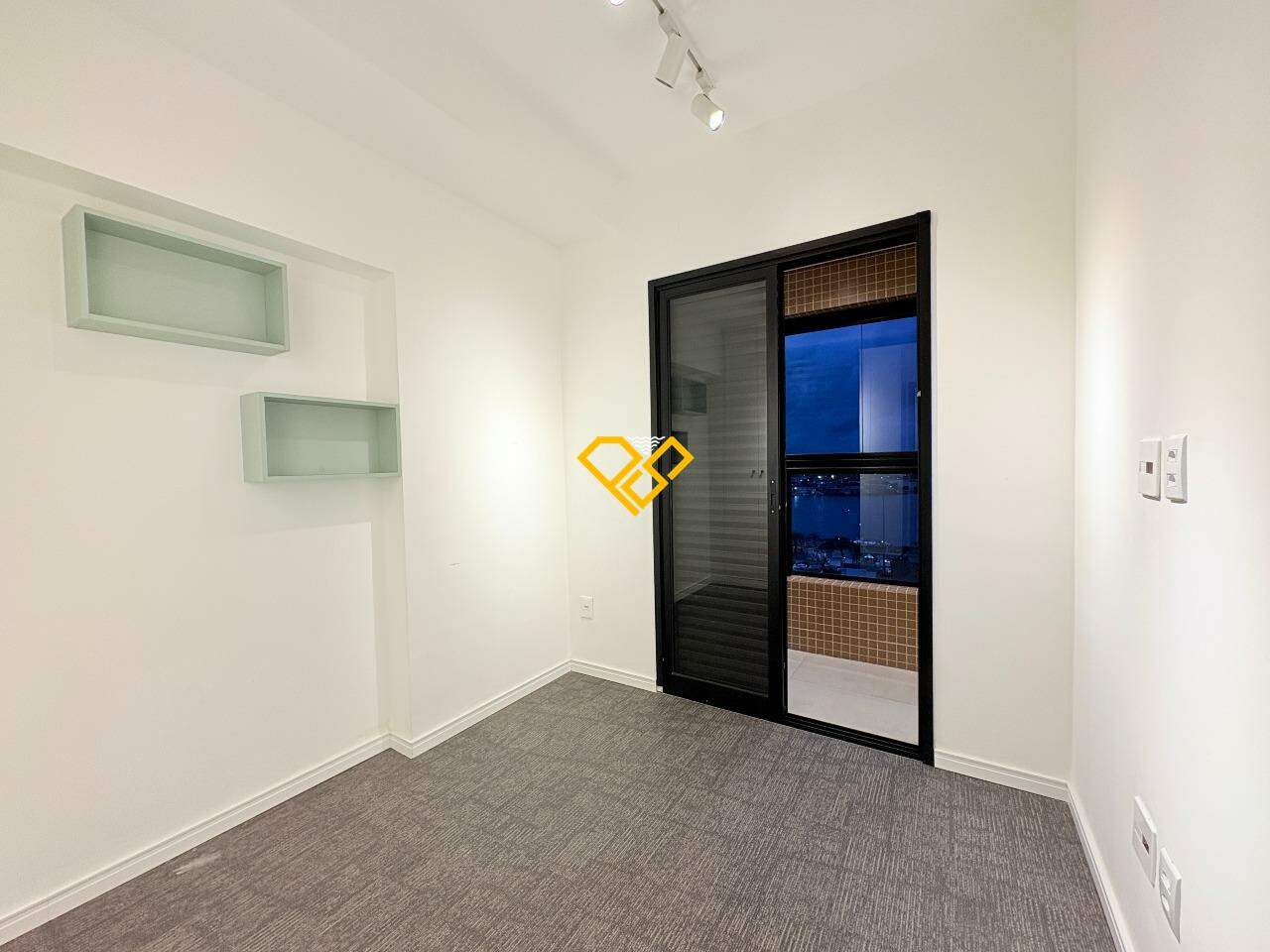 Apartamento para aluguel no Ponta da Praia: Dormitório 2