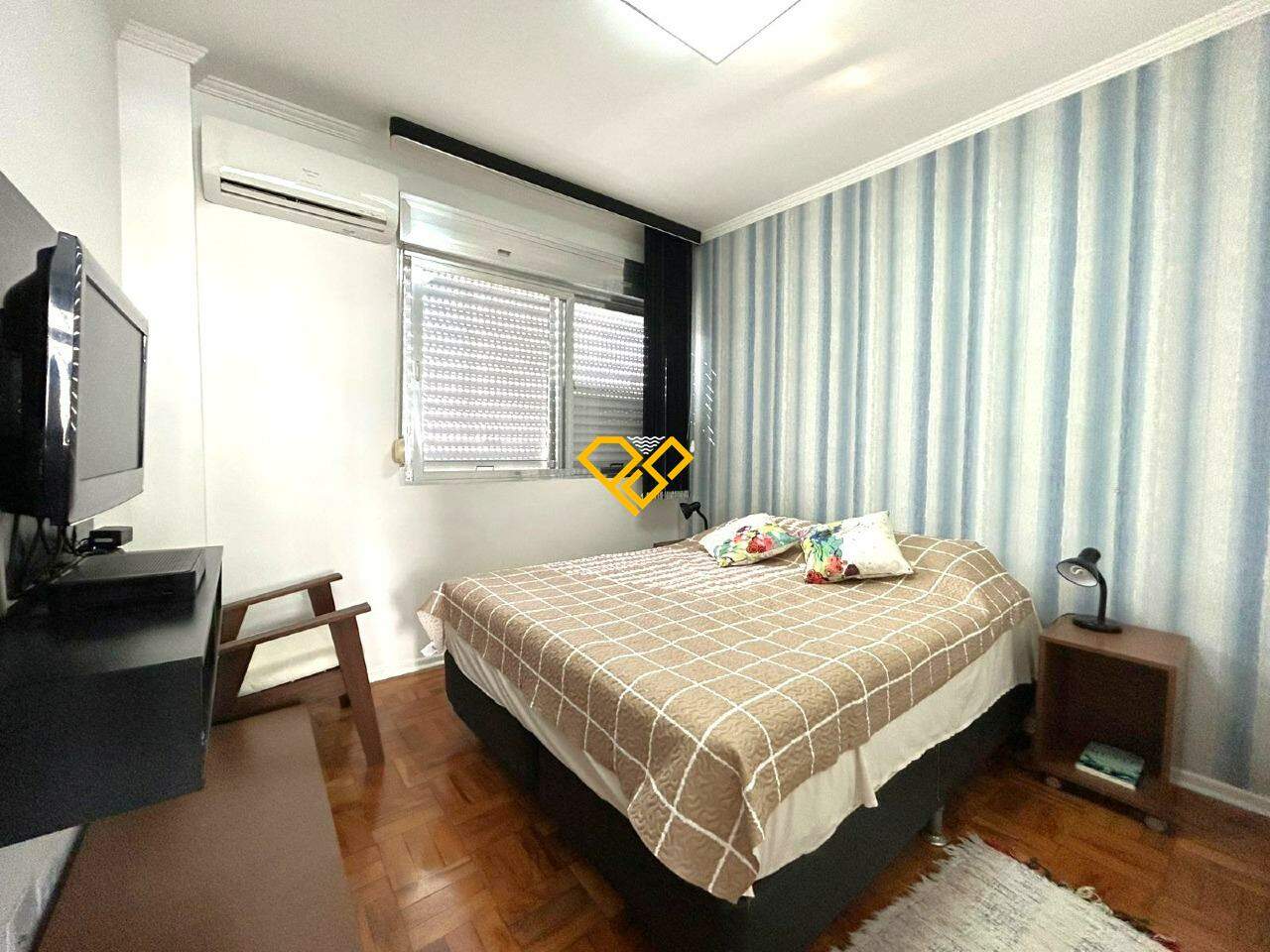 Apartamento à venda no Embaré: Dormitório 1