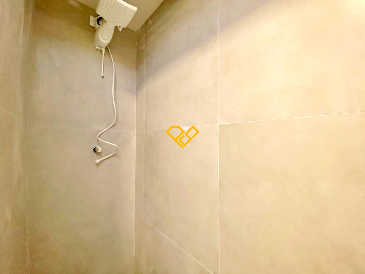 Apartamento à venda no Gonzaga: Wc social