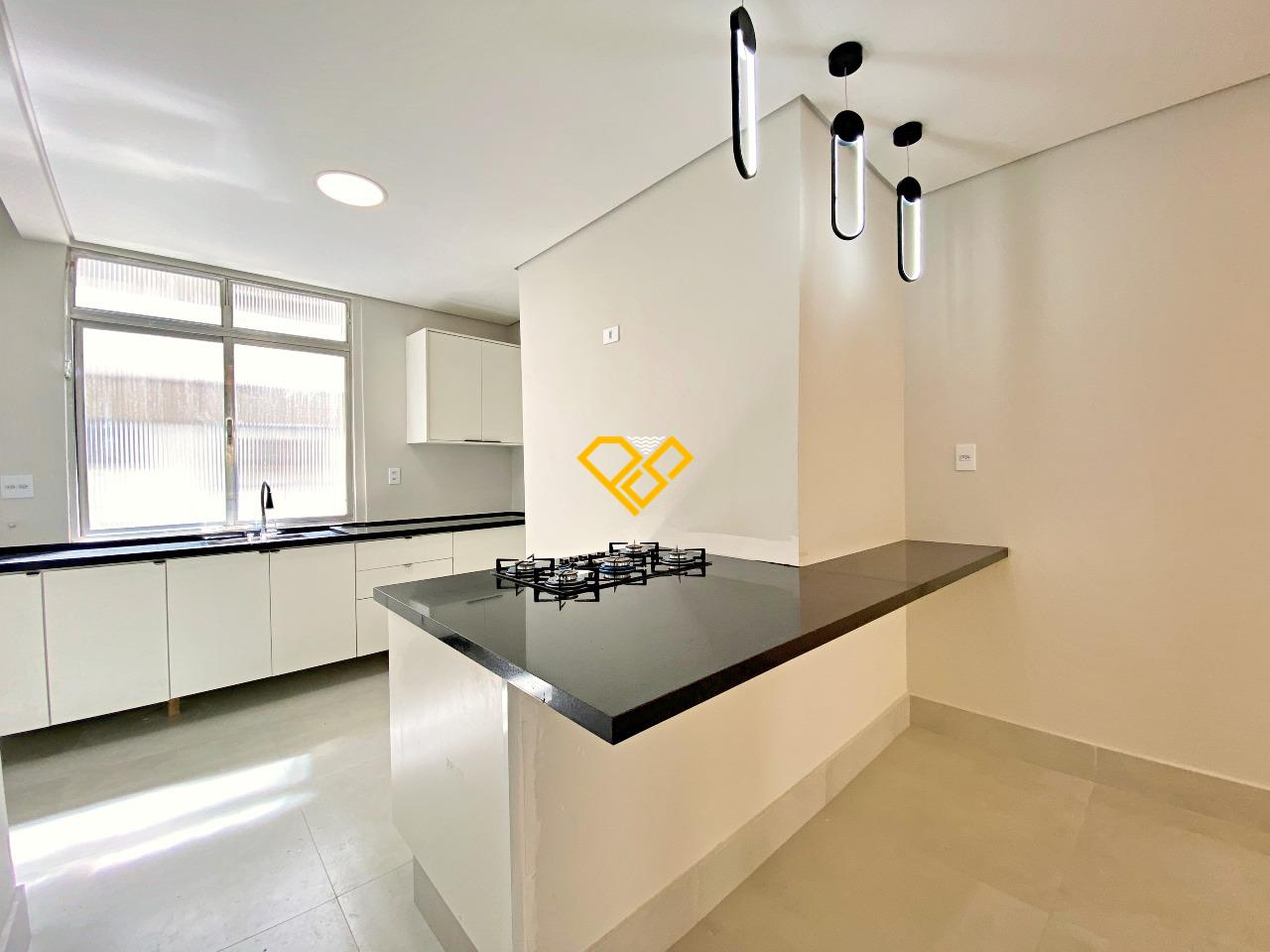 Apartamento à venda no Gonzaga: Cozinha