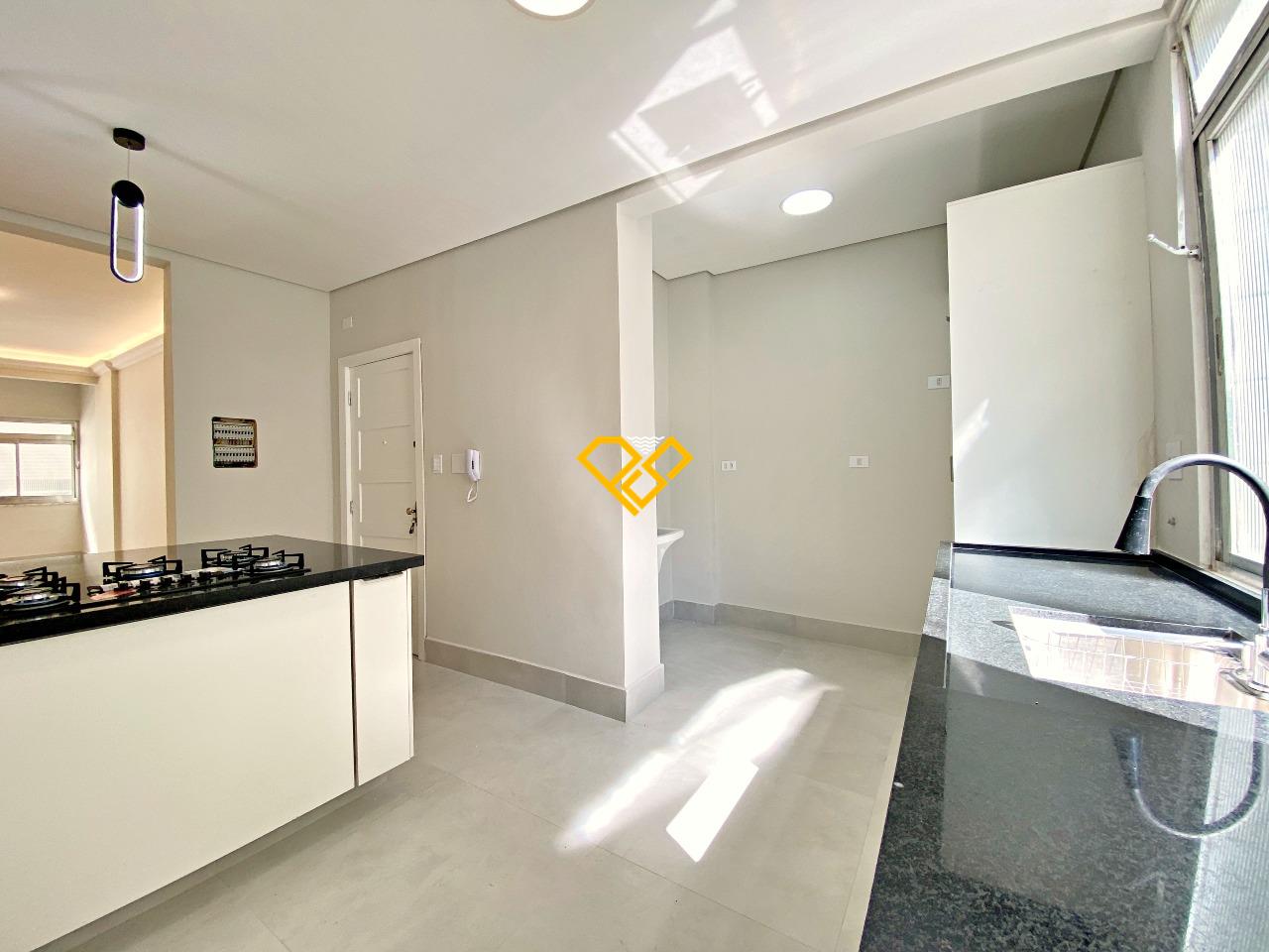 Apartamento à venda no Gonzaga: Cozinha