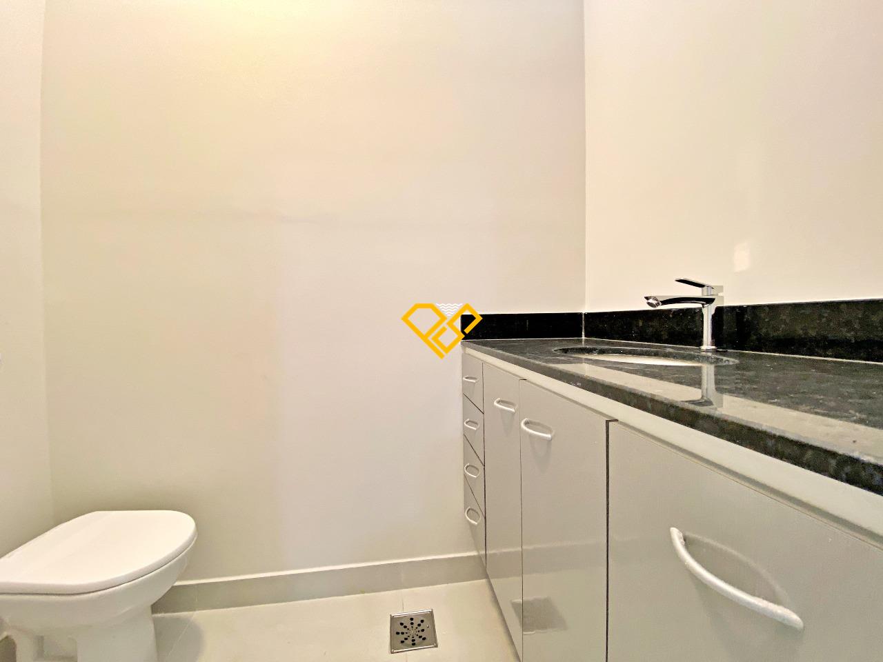 Apartamento à venda no Gonzaga: Wc social
