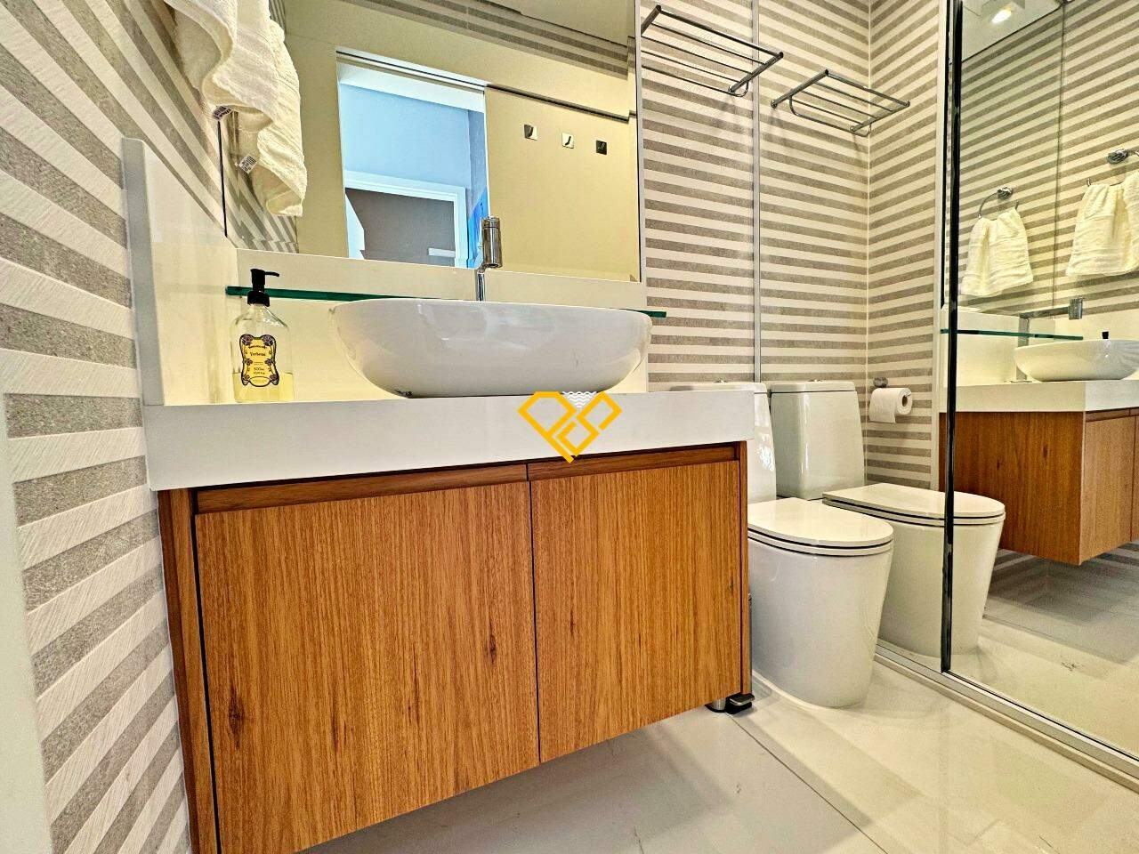 Apartamento à venda no Pompéia: Wc suíte