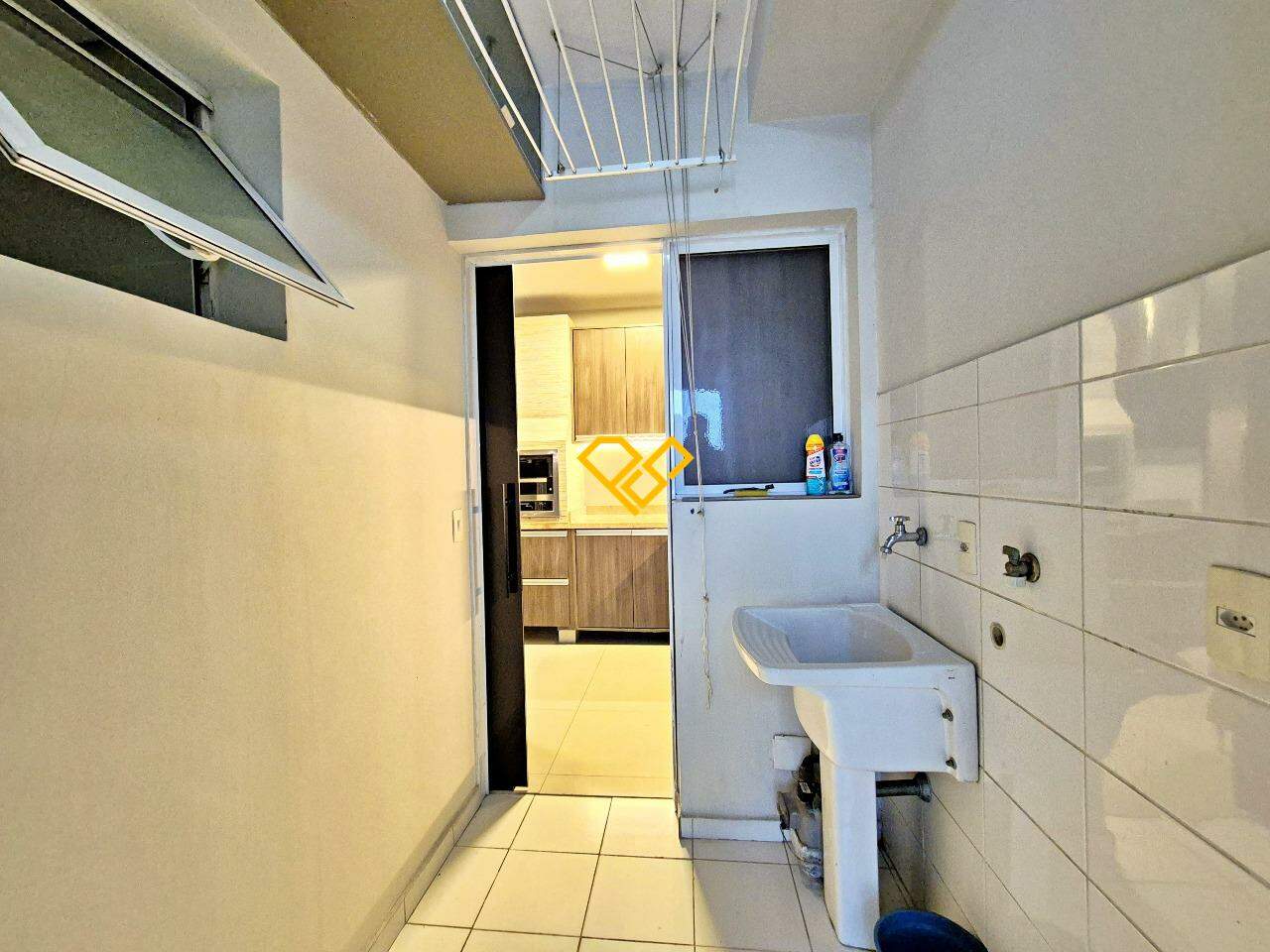 Apartamento à venda no Vila Belmiro: Área de serviço