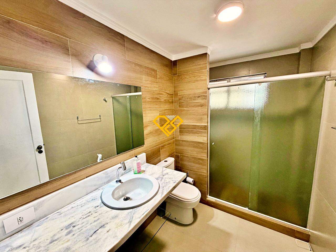 Apartamento para aluguel no Boqueirão: Wc social
