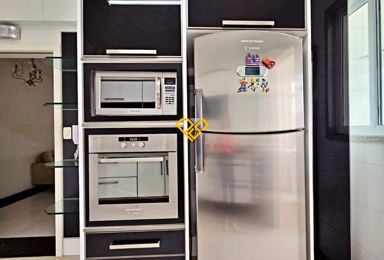 Apartamento à venda no Gonzaga: Cozinha