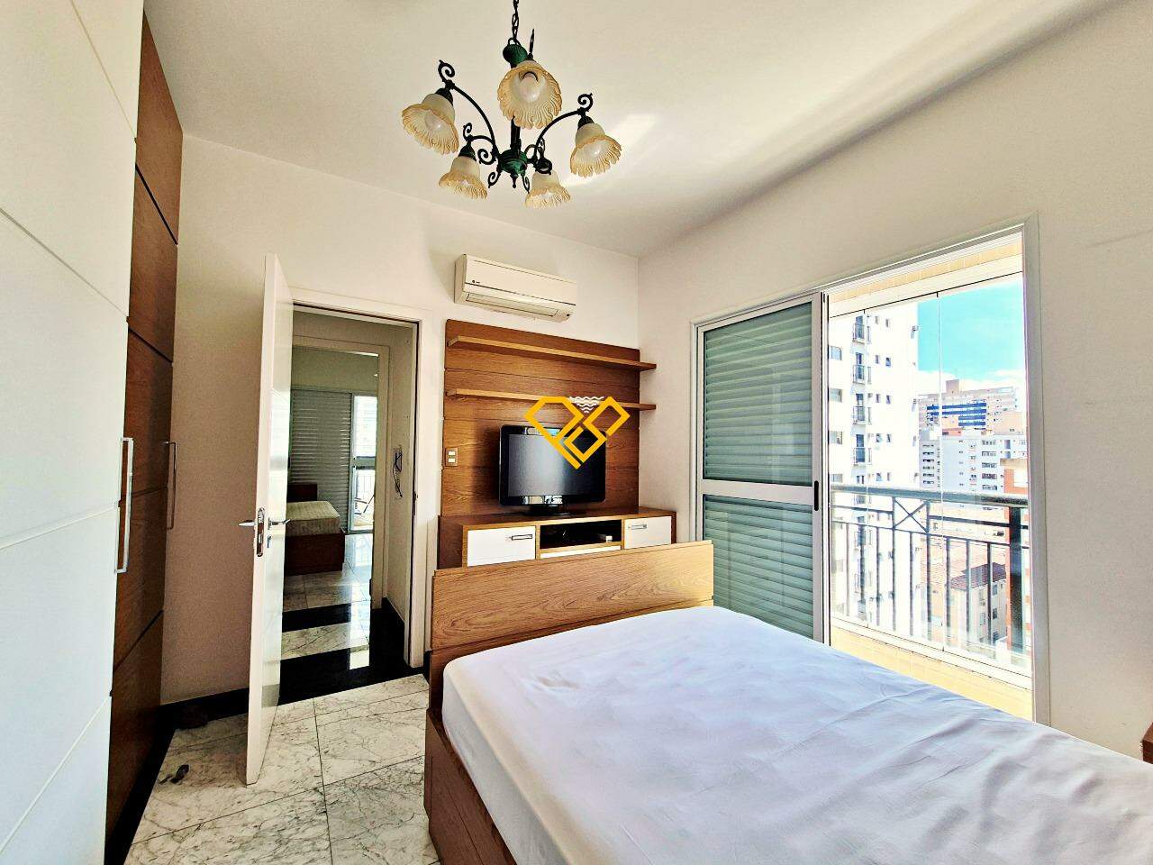 Apartamento à venda no Gonzaga: Suíte 1