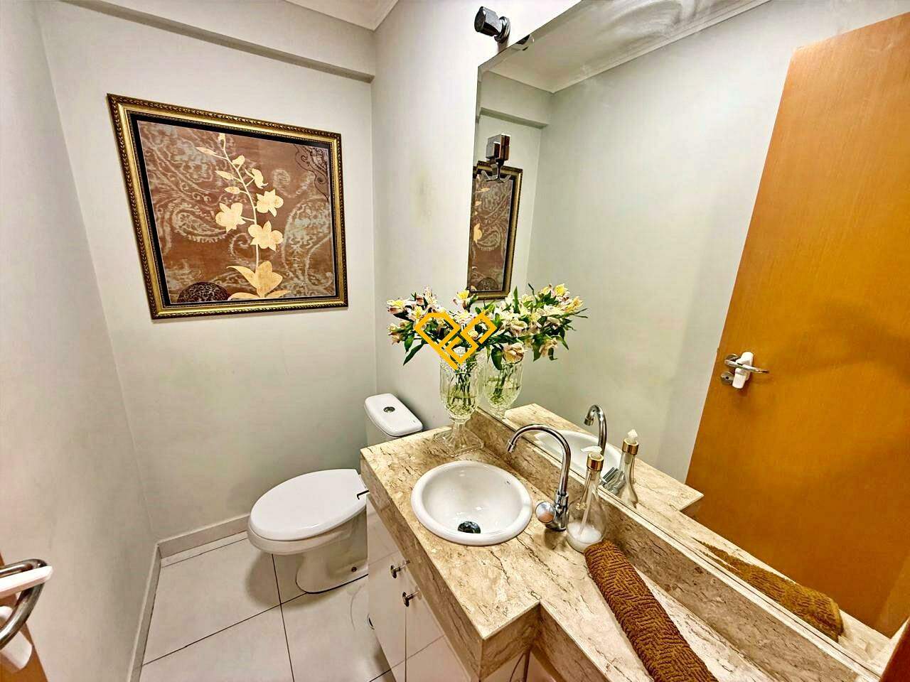 Apartamento à venda no Gonzaga: Lavabo