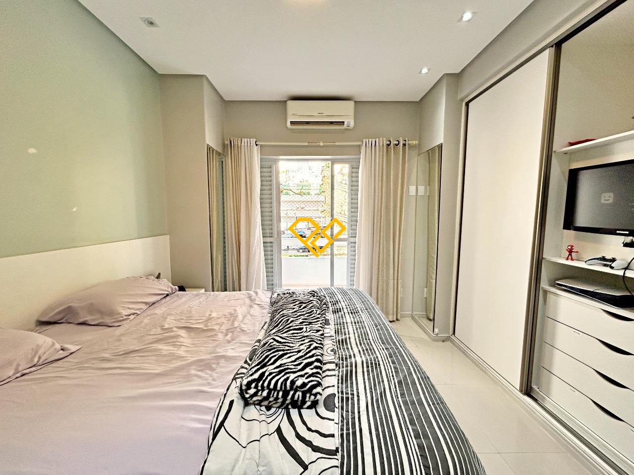 Apartamento à venda no Gonzaga: Dormitório 1 - suíte