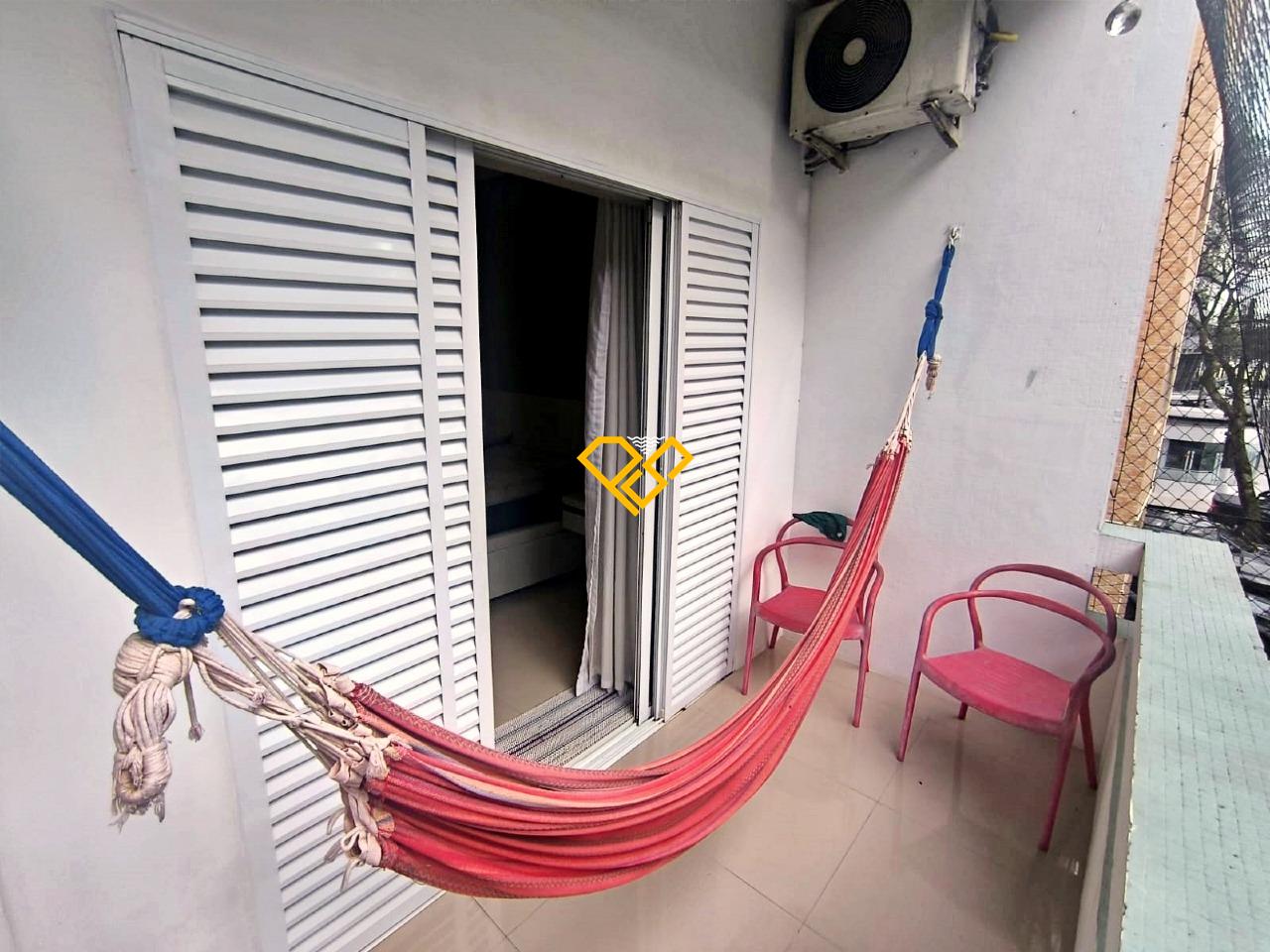 Apartamento à venda no Gonzaga: Varanda