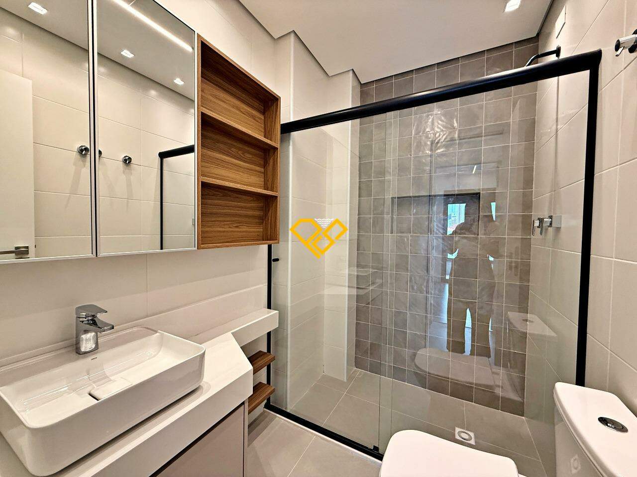 Apartamento à venda no Gonzaga: Wc social