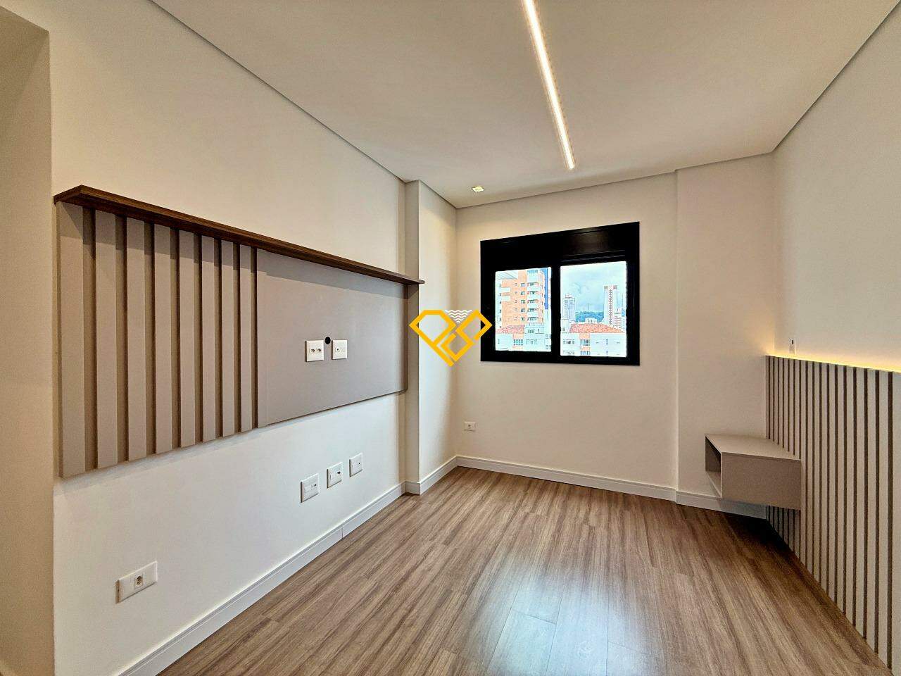 Apartamento à venda no Gonzaga: Dormitório 1 - suíte