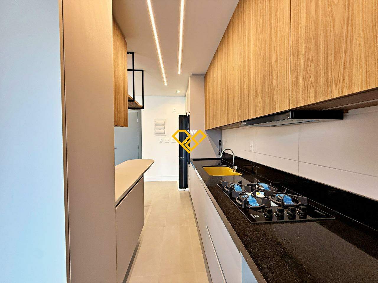 Apartamento à venda no Gonzaga: Cozinha