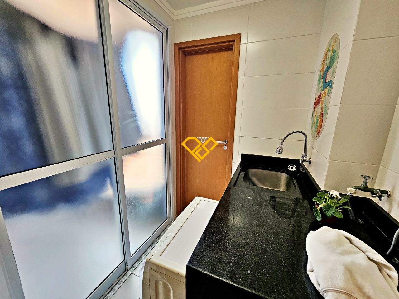 Apartamento à venda no Aparecida: Área de serviço